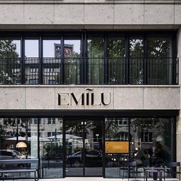 EmiLu Hotel