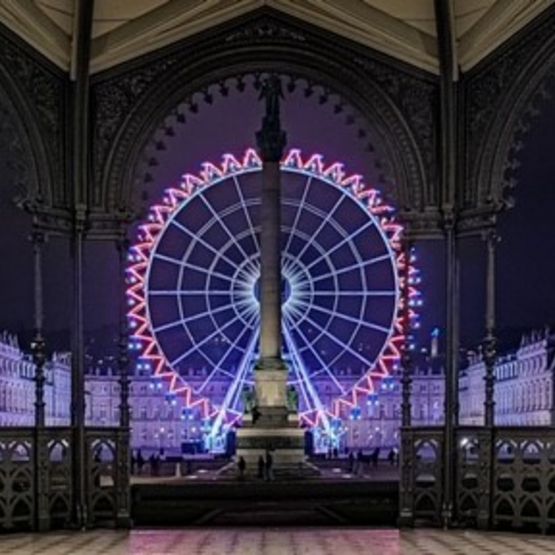 Riesenrad auf dem Schlossplatz